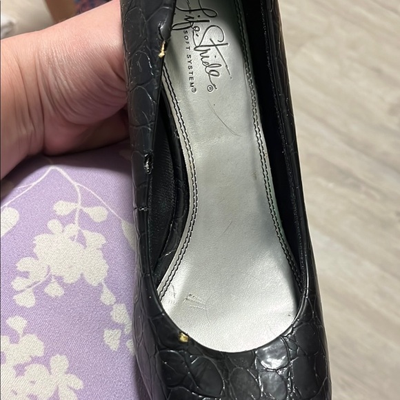 Black Quilted Women’s Shoes by Life Stride - Picture 3 of 4